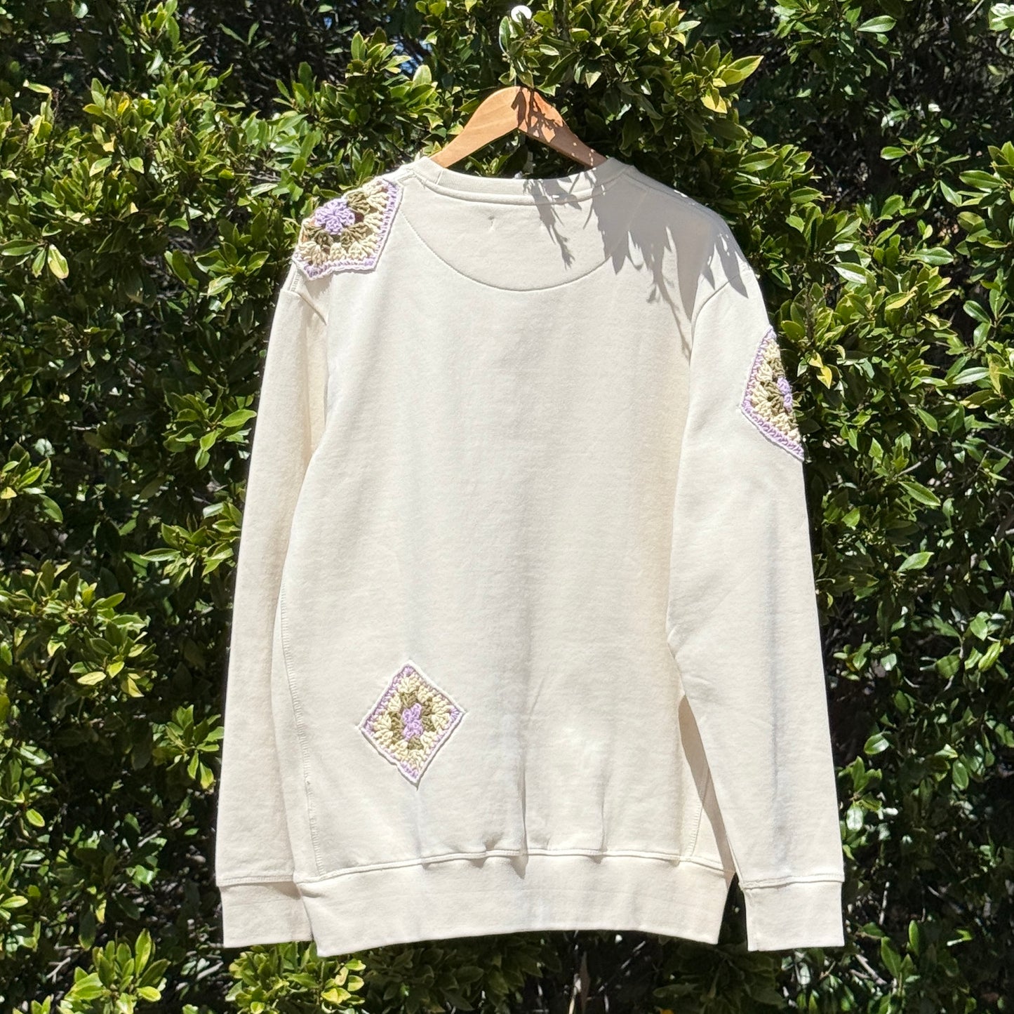 Cream with 4 Granny Hexagons